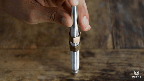 MetMo Dual Threaded Brass Fidget Pen